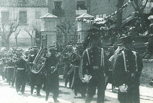 1905_banda.png