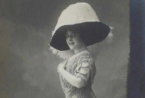 1916_11_escribano.png