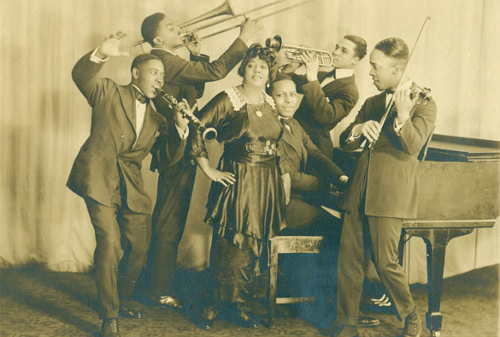 1920_01_smith.png