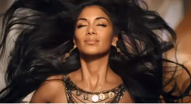 What to Eat to Get the Healthiest Head of Hair Ever