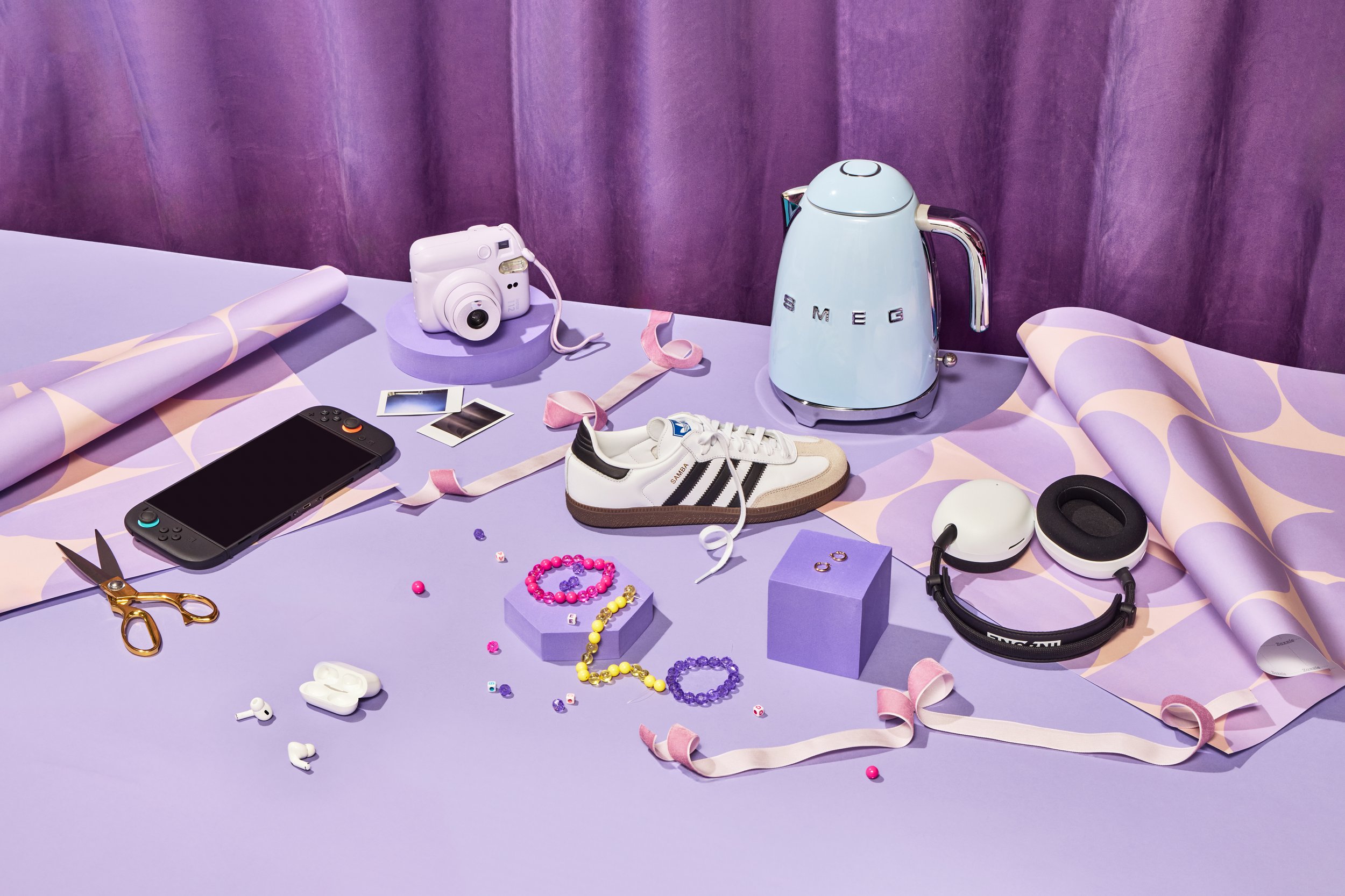 102725_MorningBrewGiftGuide0140 1.jpg