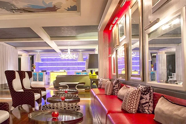 Living-Room-in-Atlanta.jpg