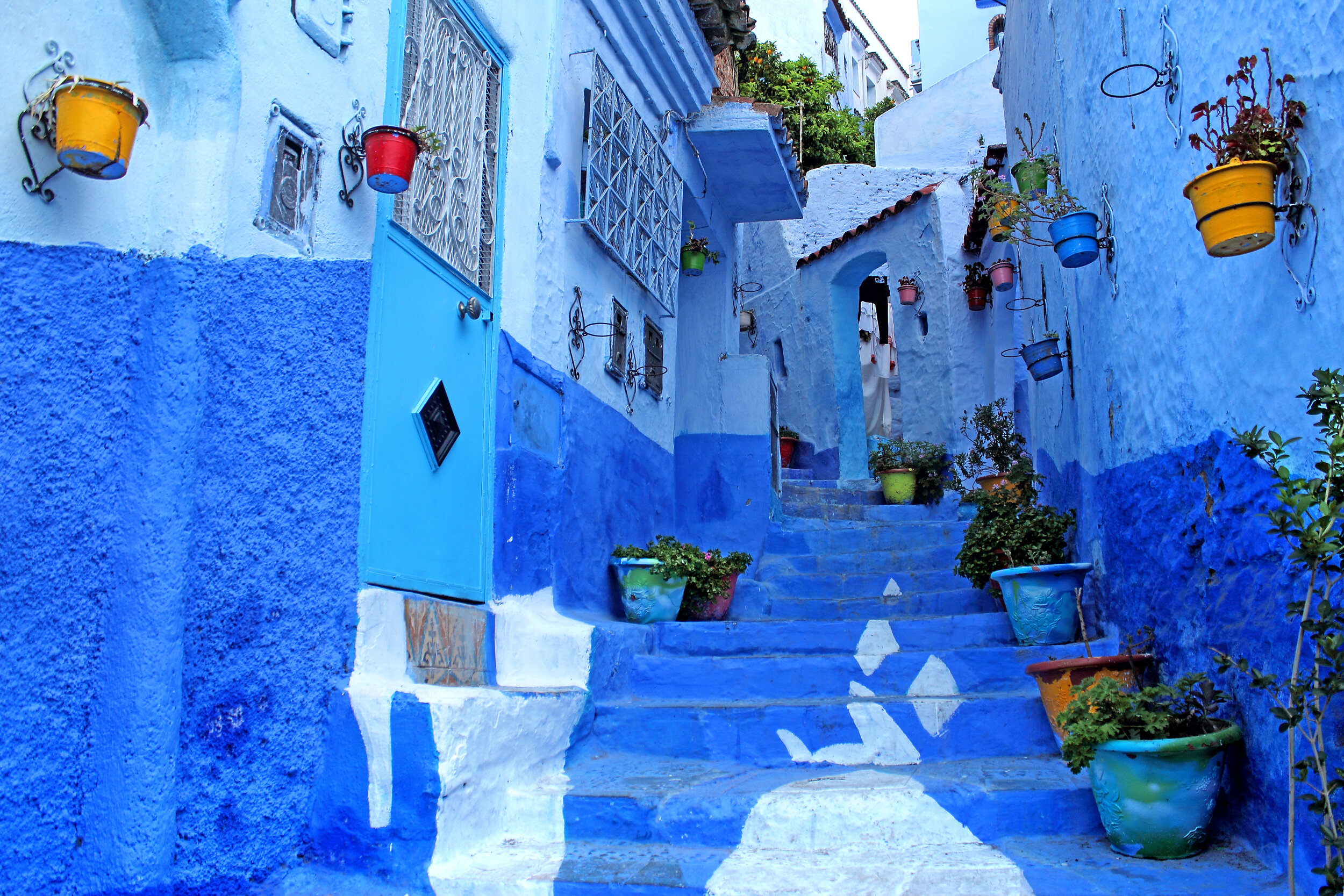  Chefchaouen, Morocco is nicknamed the “blue pearl of Morocco.” 