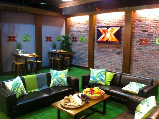 X Factor Interview Set