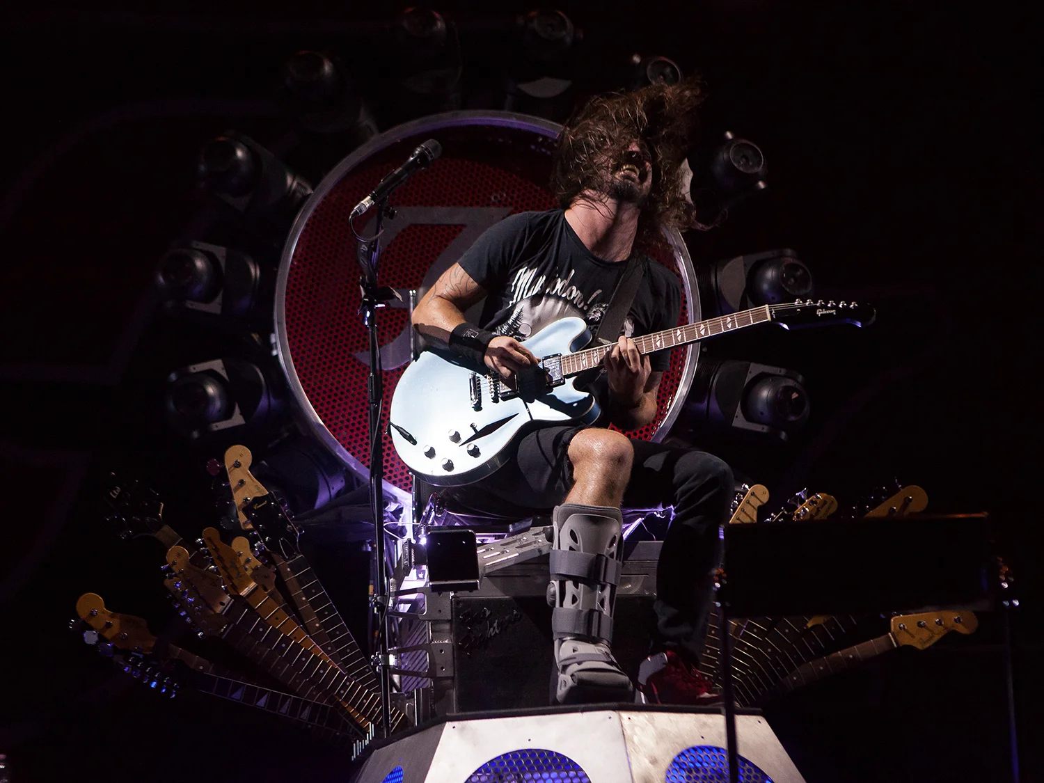  Foo Fighters 