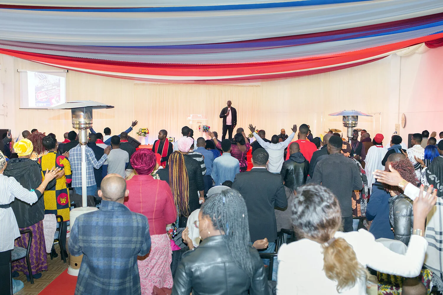 black_church_14.jpg