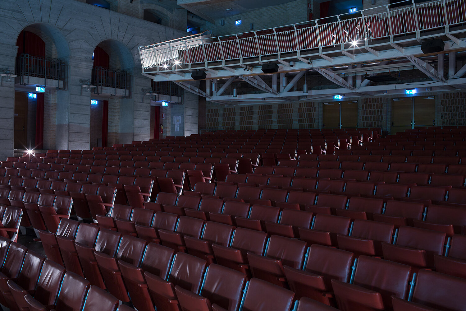 new_italia_theater_01.jpg