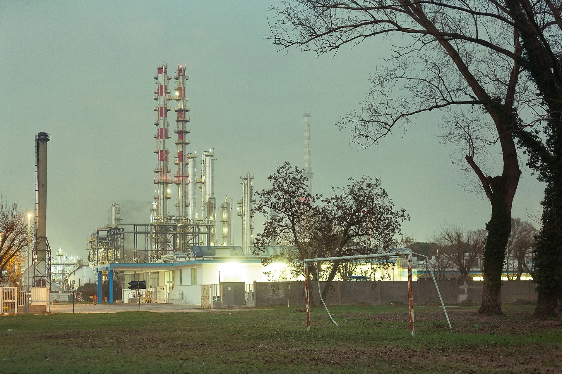 pollution-valley-06.jpg
