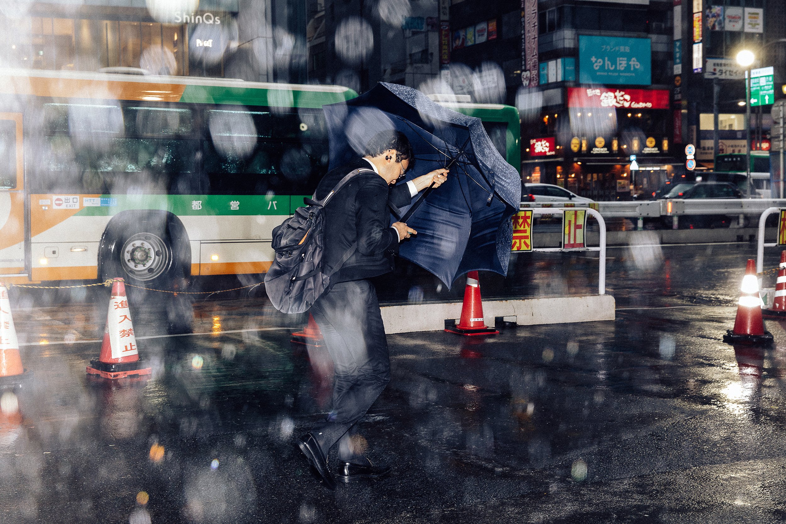 Rainy-Days-in-Shibuya-Japan-04.jpg