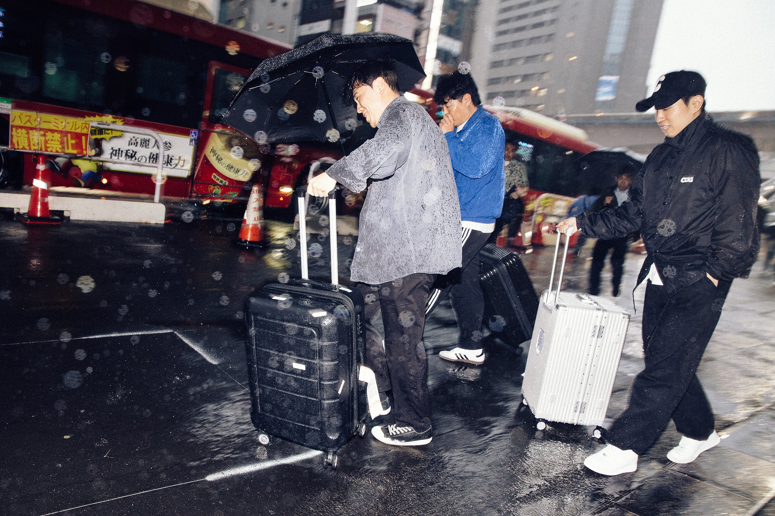Rainy-Days-in-Shibuya-Japan-10.jpg