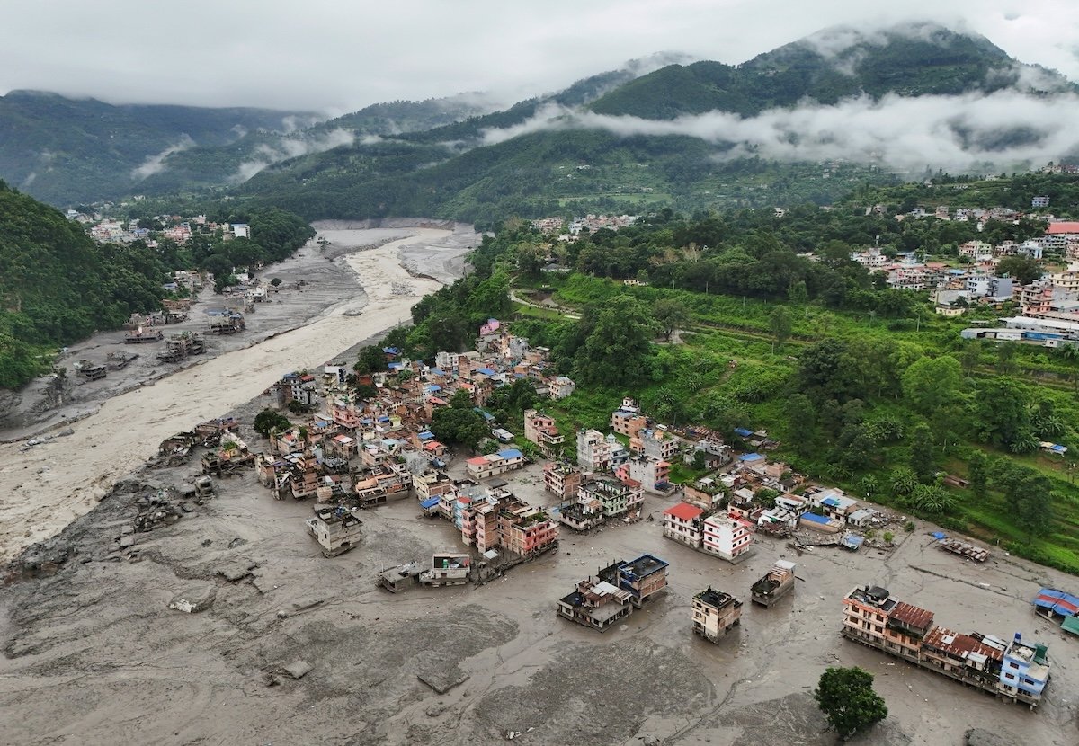 Il Nepal e l’alluvione di video generati con IA
