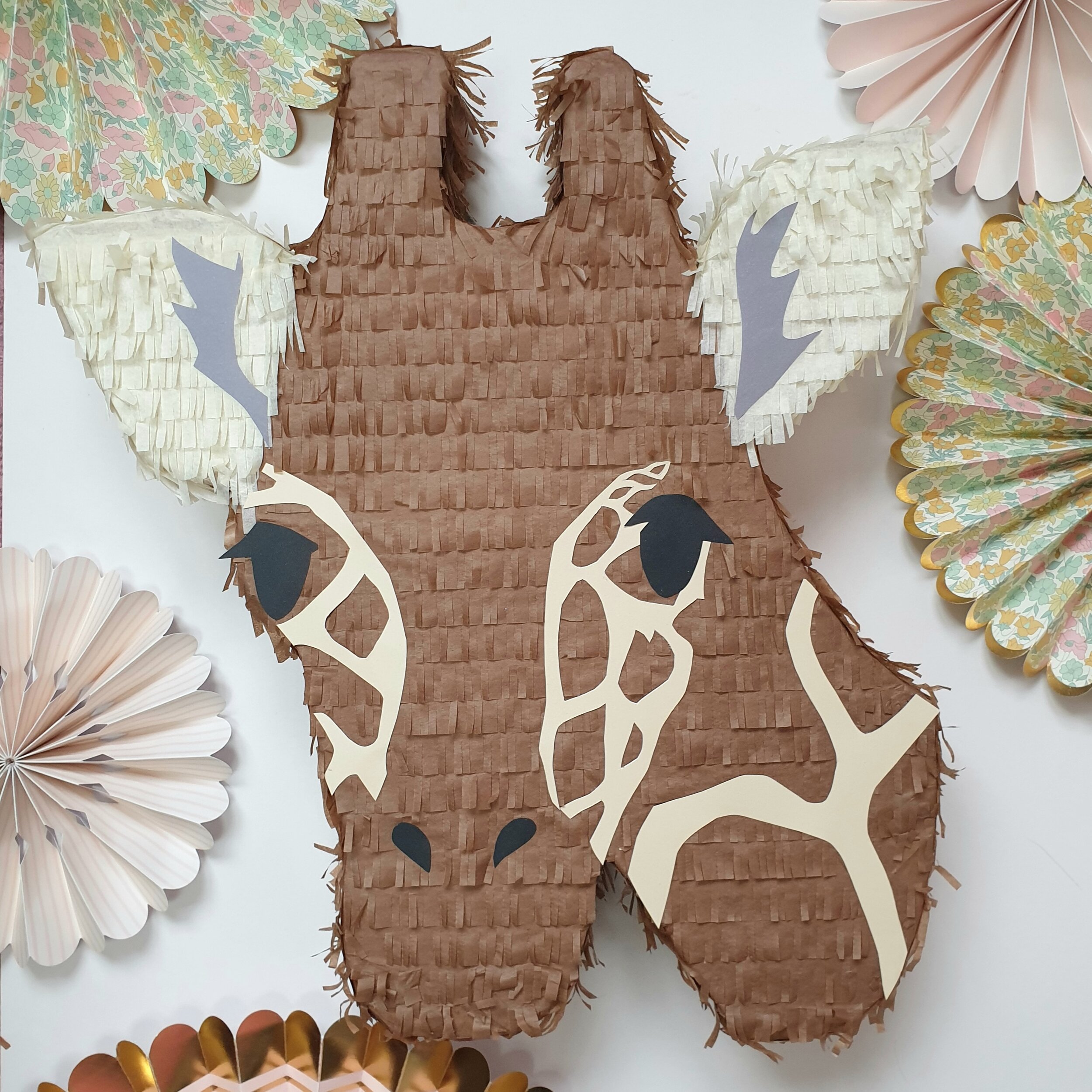 Giraffe Pinata