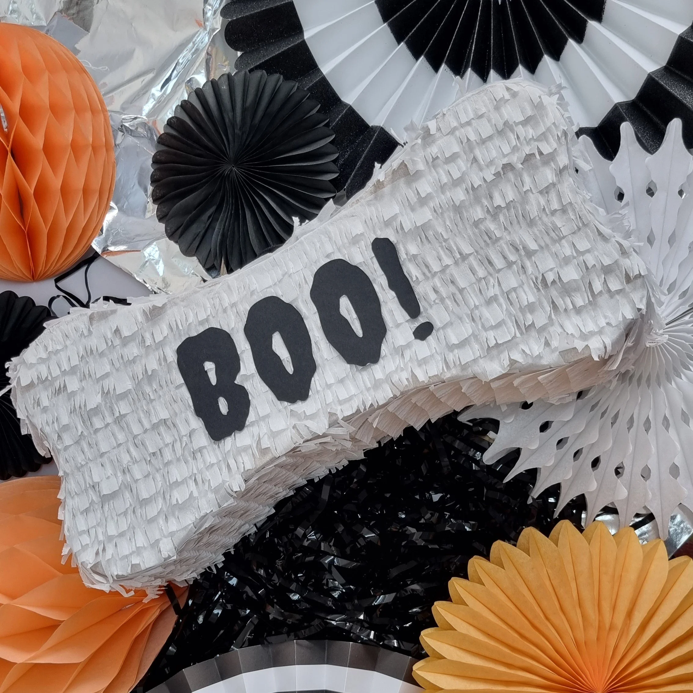 2022 boo bone pinata 2.jpg