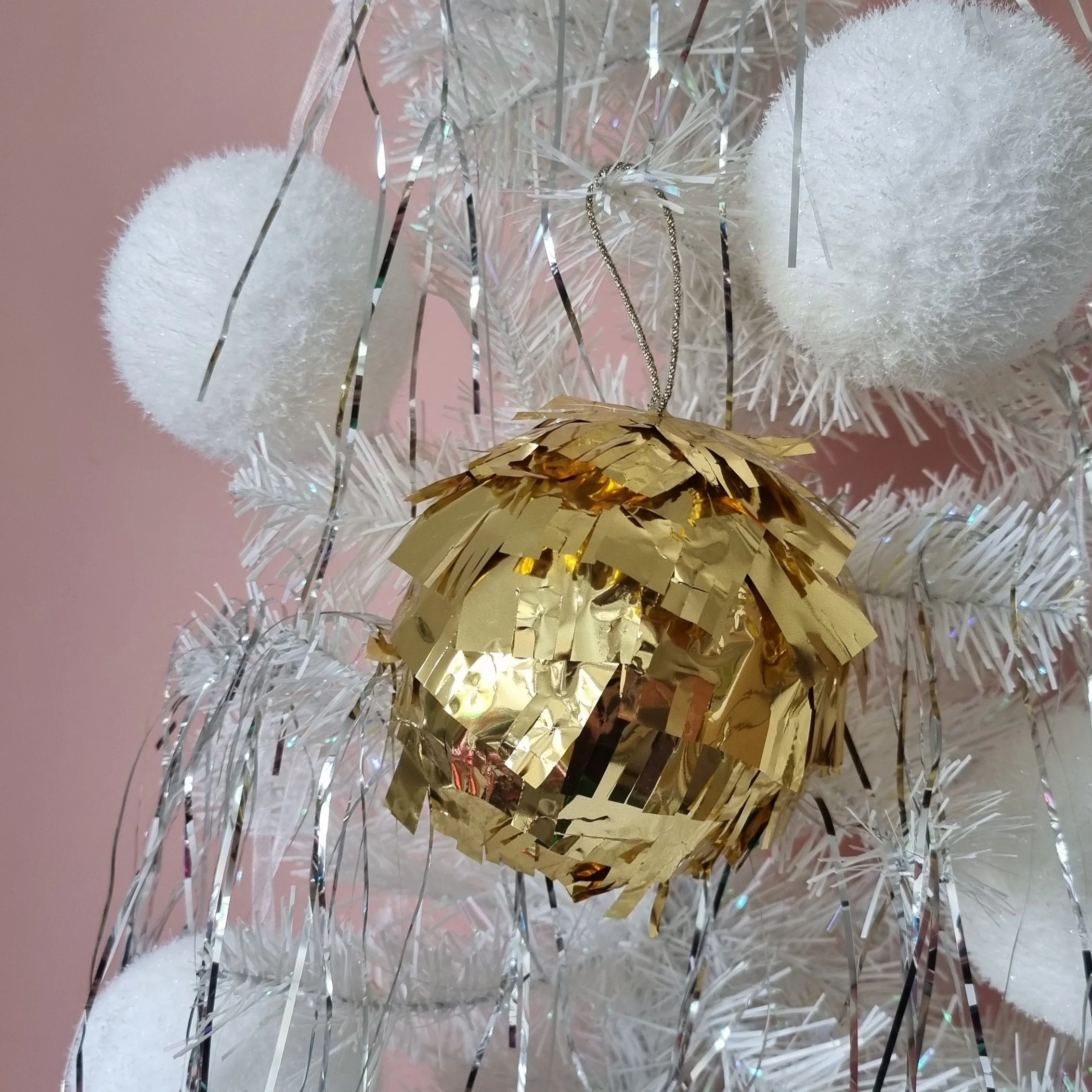 Gold Metallic Fringed Bauble