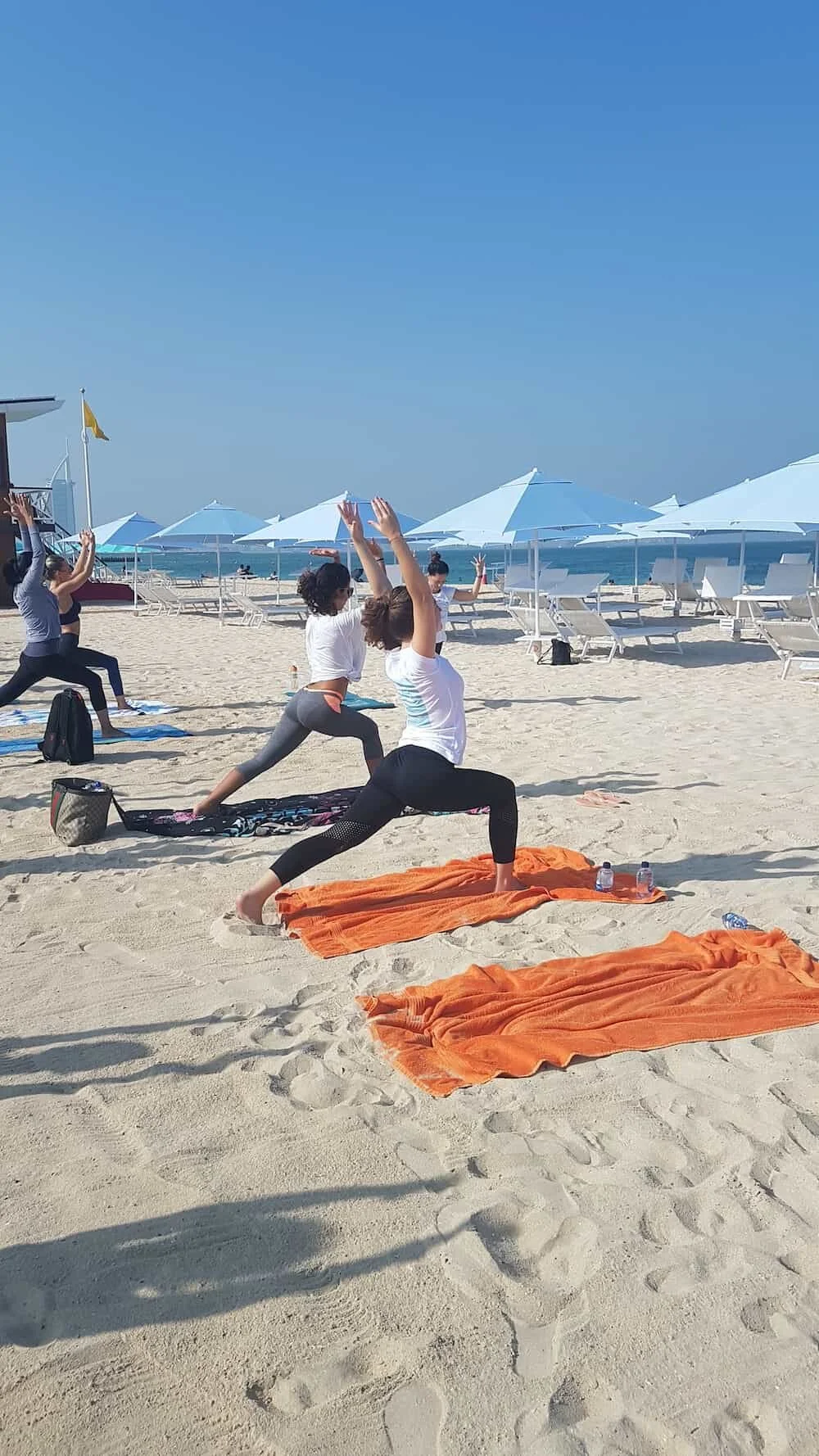 dubai-yoga-kite-beach.JPG