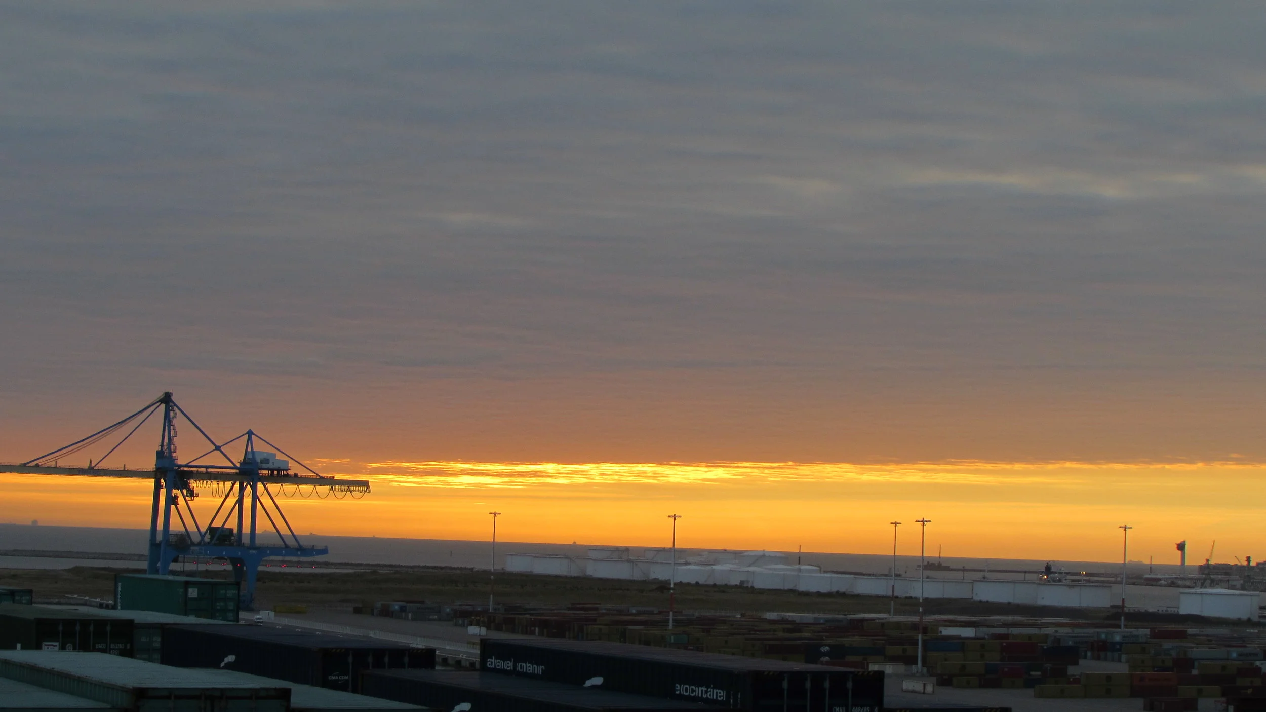 Pirate-watch and life on board