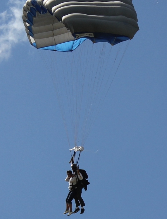 2011  Parachute jumping in Boston