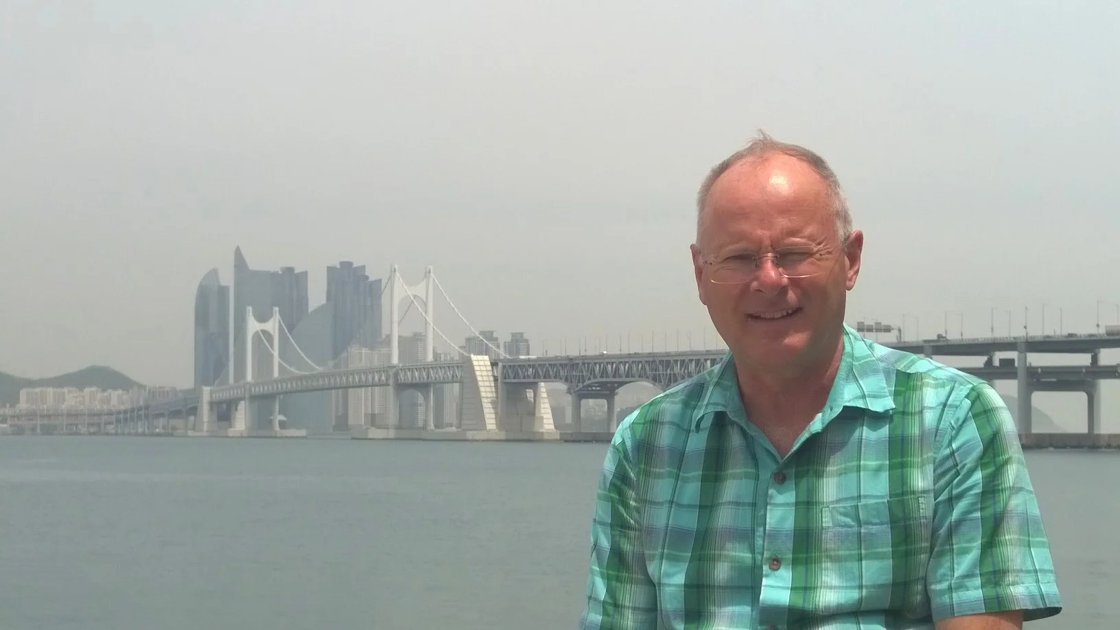 In front of the Busan 'Diamand Bridge'