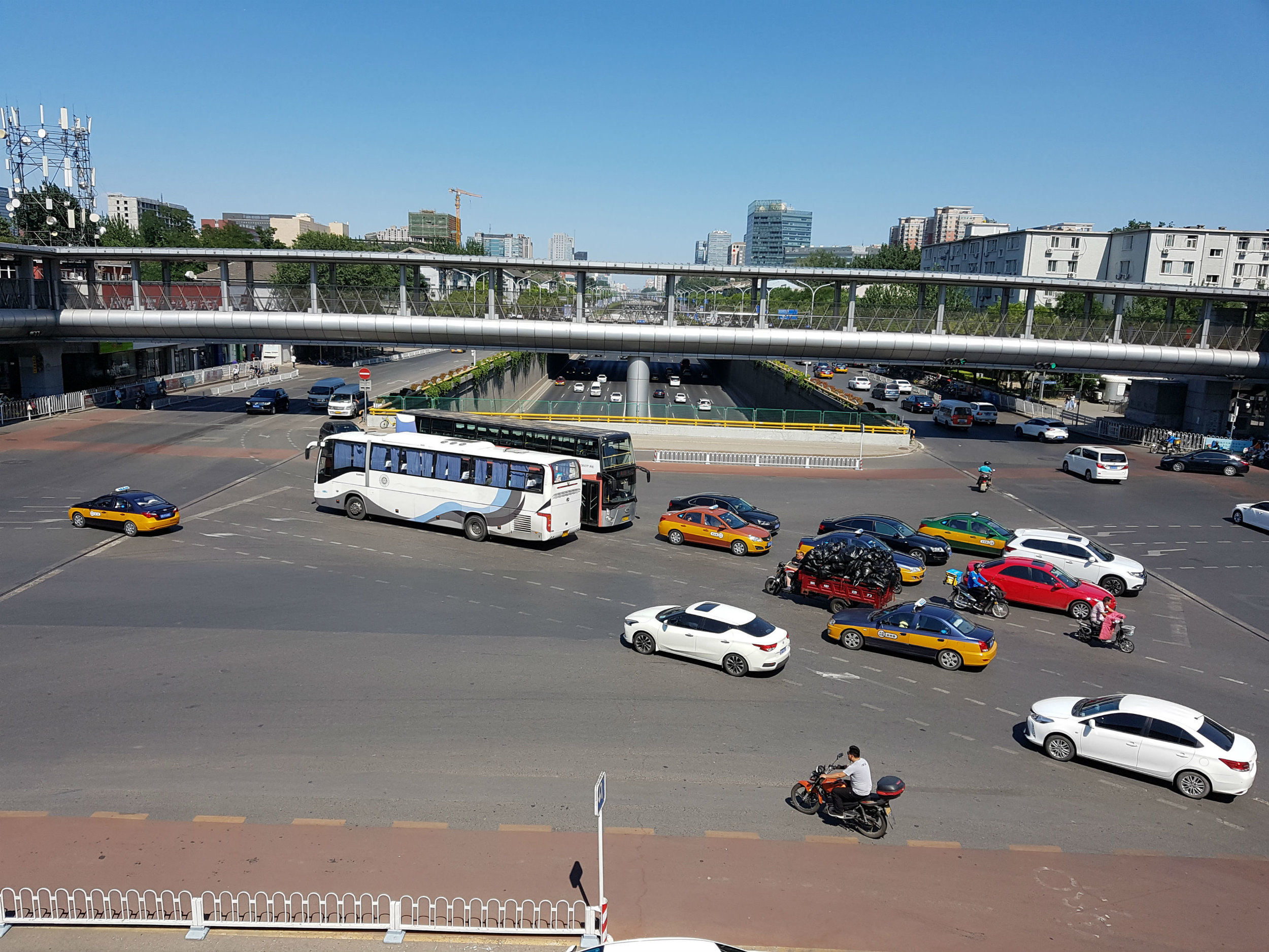 Traffic in the university district of Beijing