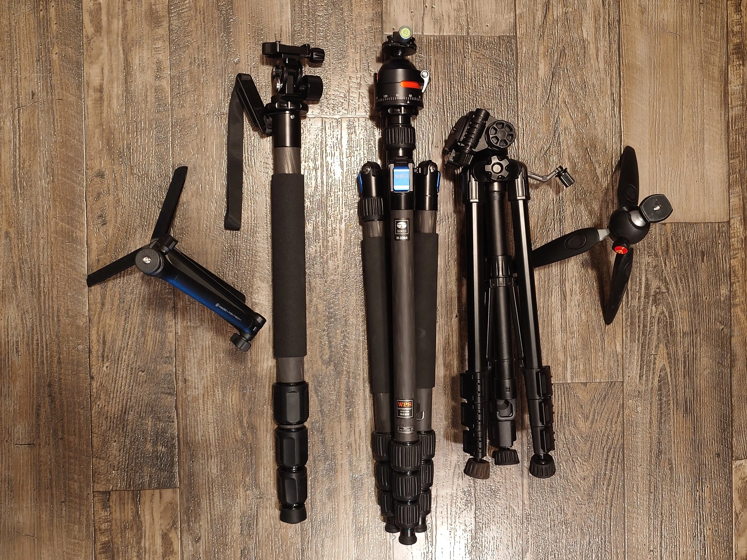 How to Choose a Monopod or Tripod