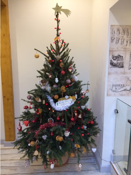 Chrismtas Tree.png
