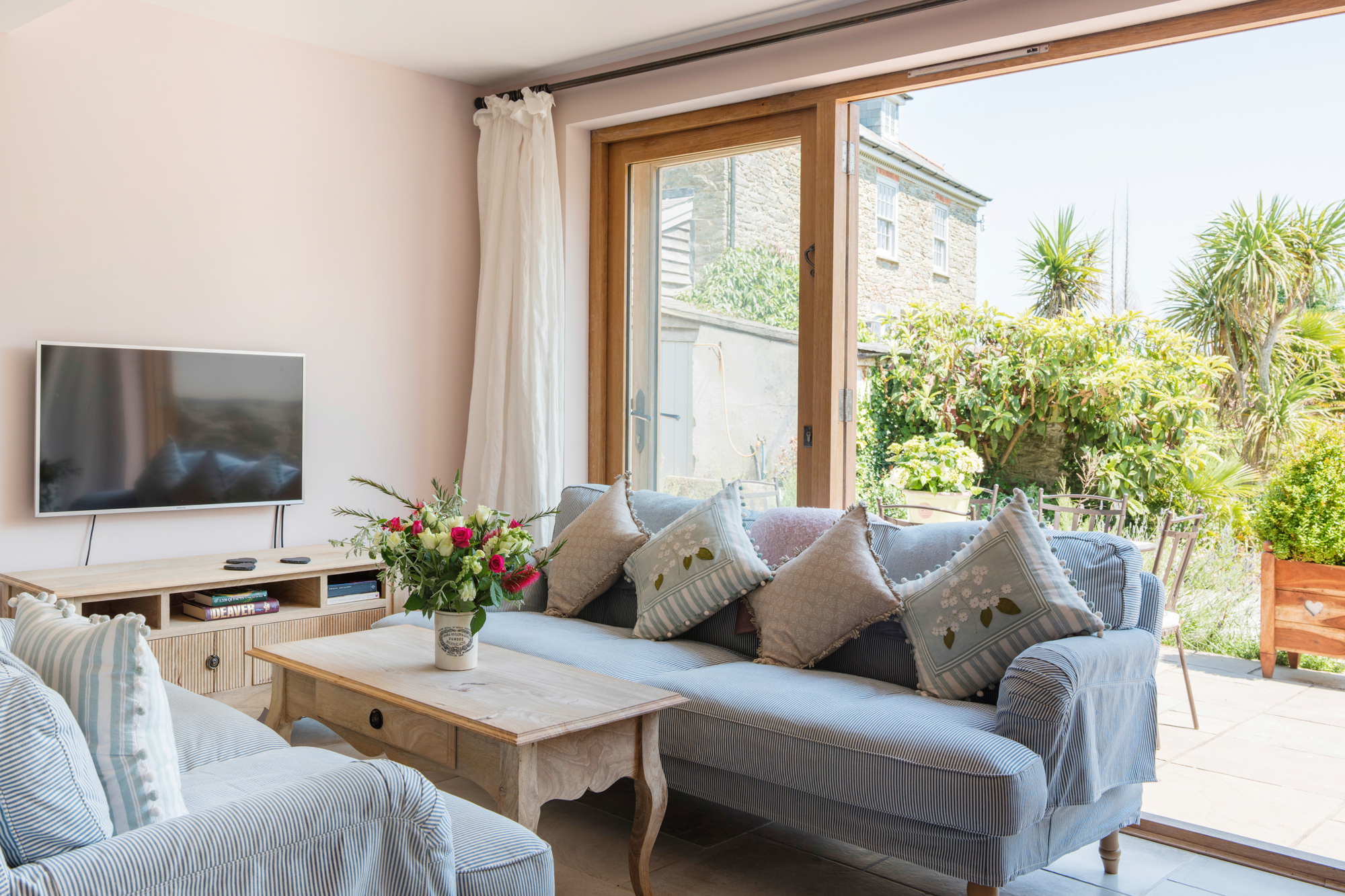 SALCOMBE_FINEST_290618_024.jpg