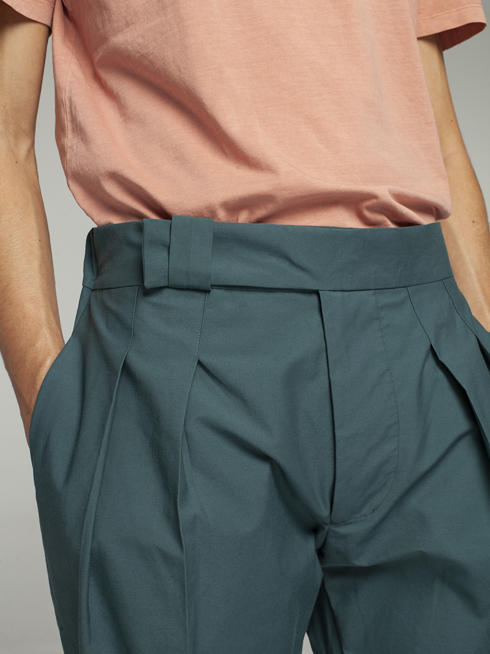 green carrot fit trousers detail