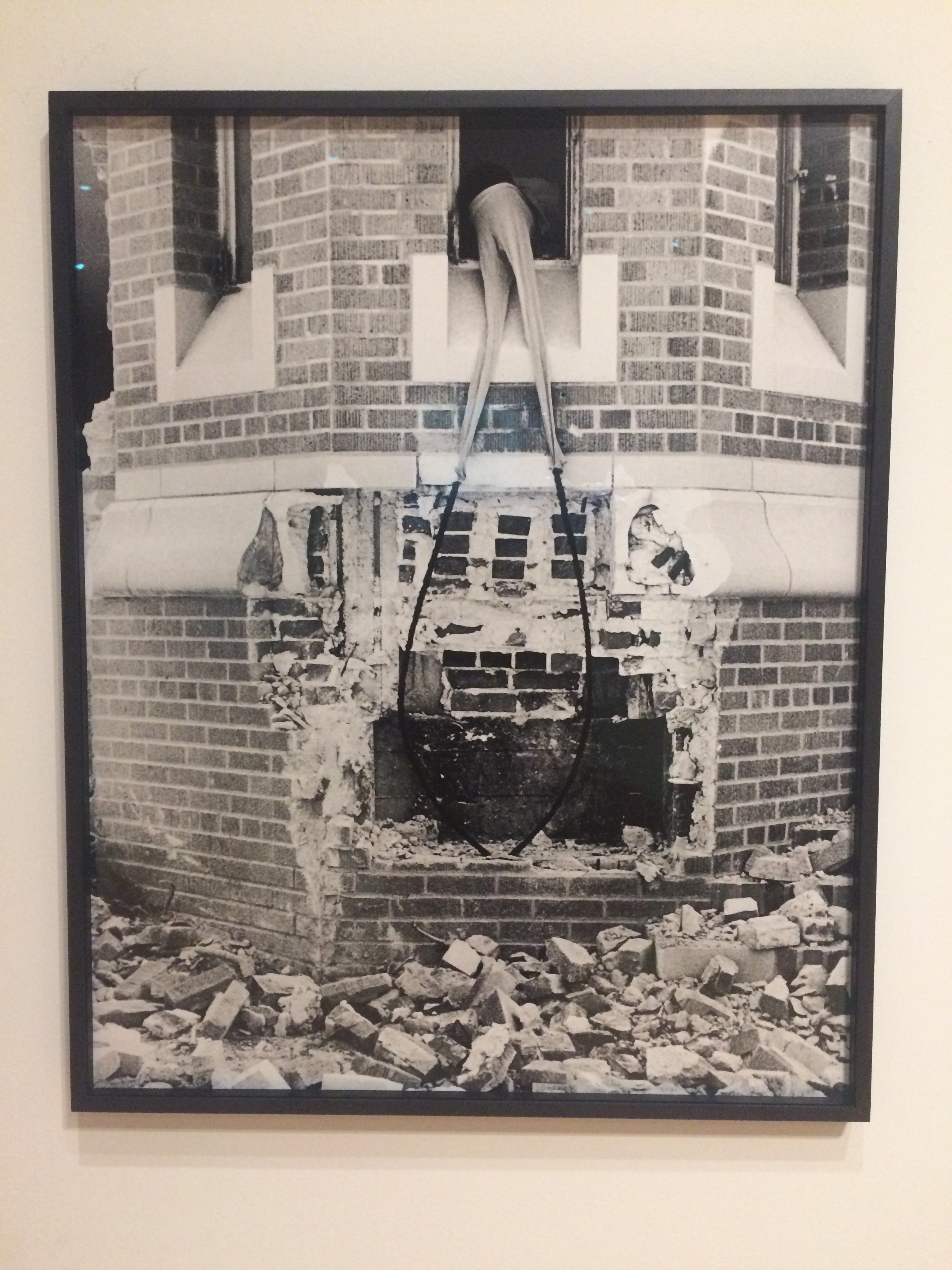 Senga Nengudi, Rapunzel , 1981. Photograph by Barbara McCullough.