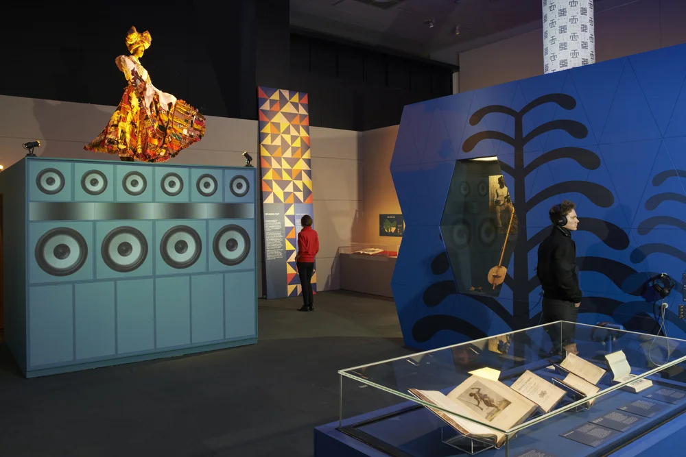 Installation view of West Africa: Word, Symbol, Song at the British Museum, 2015. Ph: Cities Ideal.