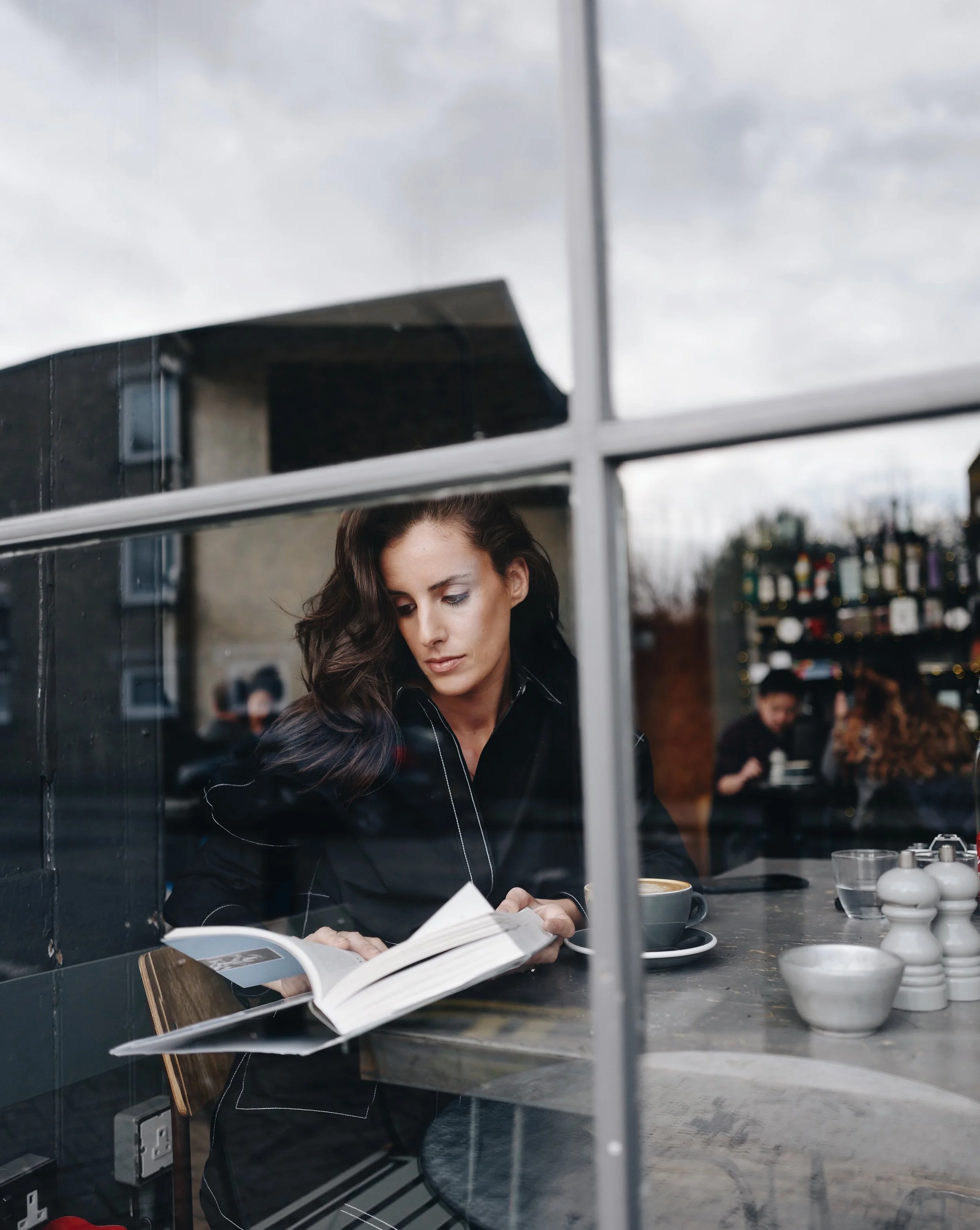 Becoming by Michelle Obama 