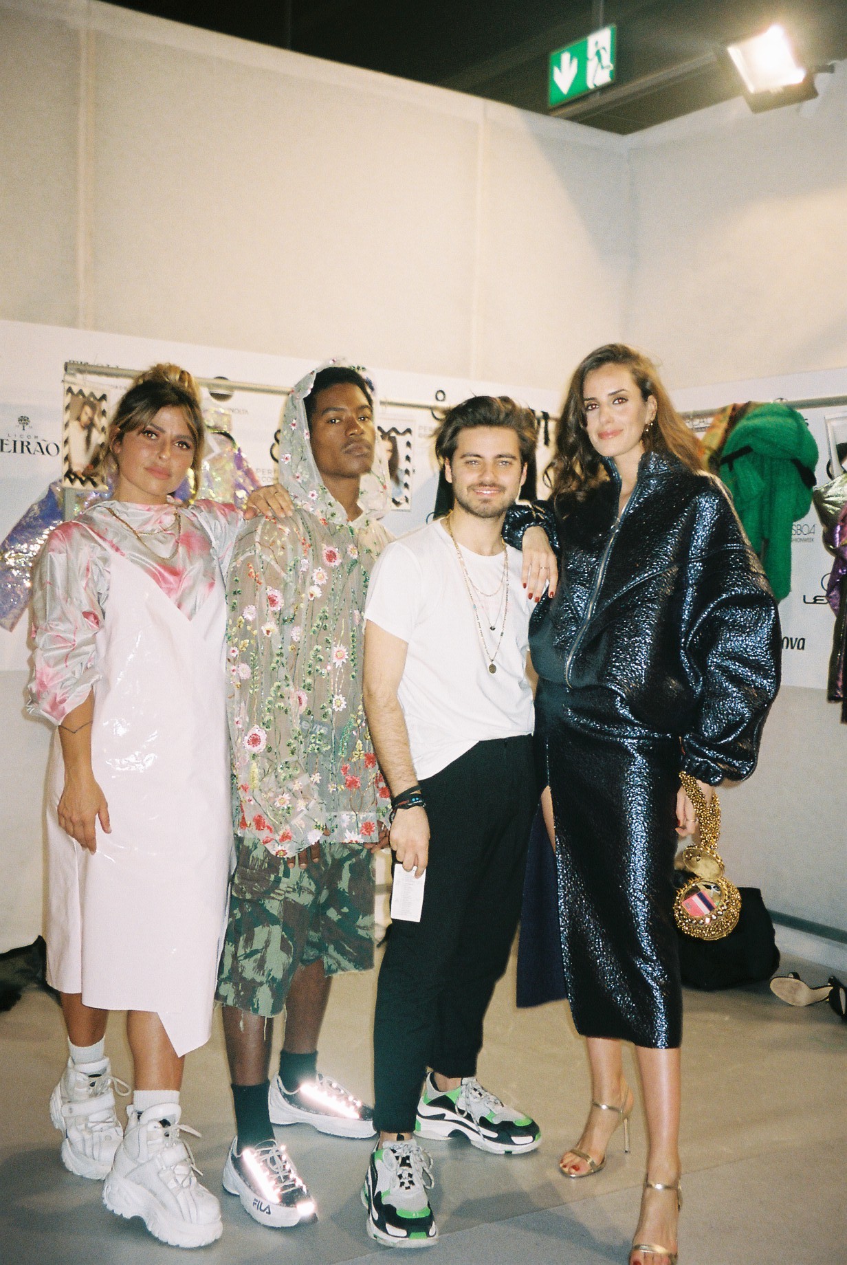 Maria Sampaio, Gonçalo Cabral, Goncalo Peixoto and myself at Lisbon’s fashion week backstage. /Maria Sampaio, Gonçalo Cabral, Goncalo Peixoto e eu no backstage da ModaLisboa.
