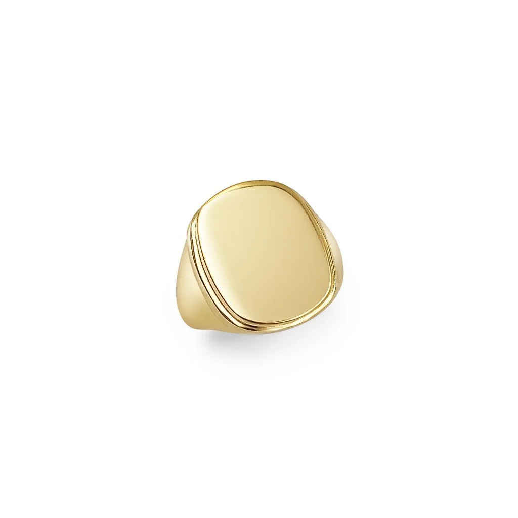  A personalised piece of jewellery, Daphine allows you to personalise their pieces and they offer a lot of other personalisable options too. 