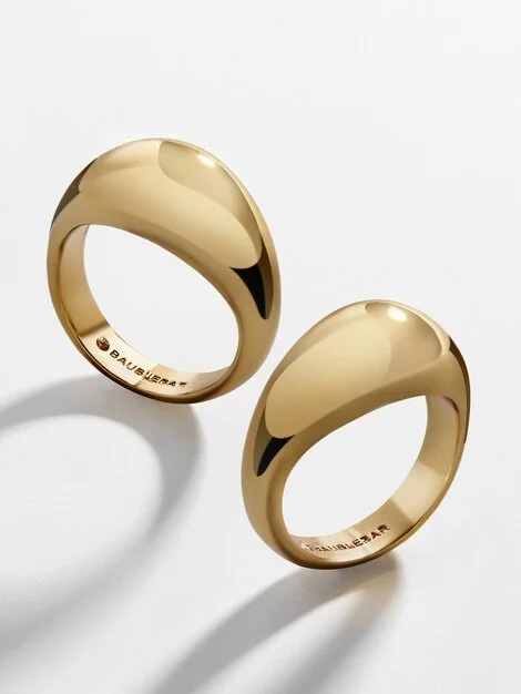  A pair of chunky rings.  