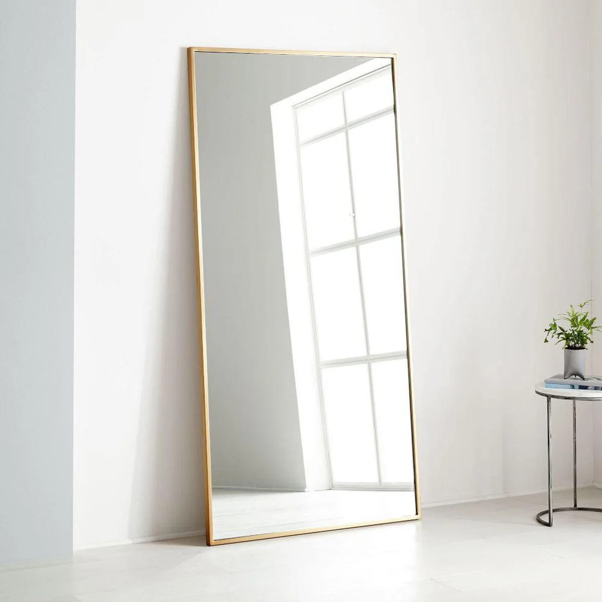 metal-frame-oversized-floor-mirror-h3370-z.jpg
