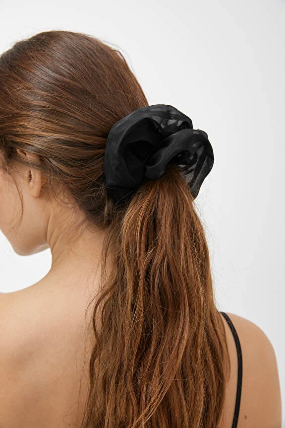 An oversized organza scrunchie, love it.