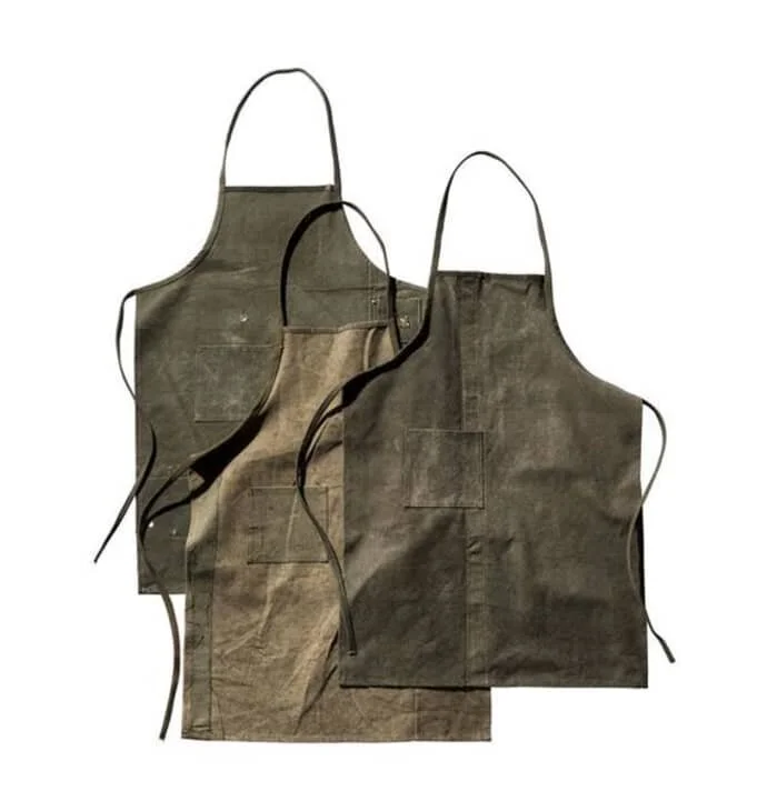  The nice and heavy canvas apron. Great for the rustic chef. 