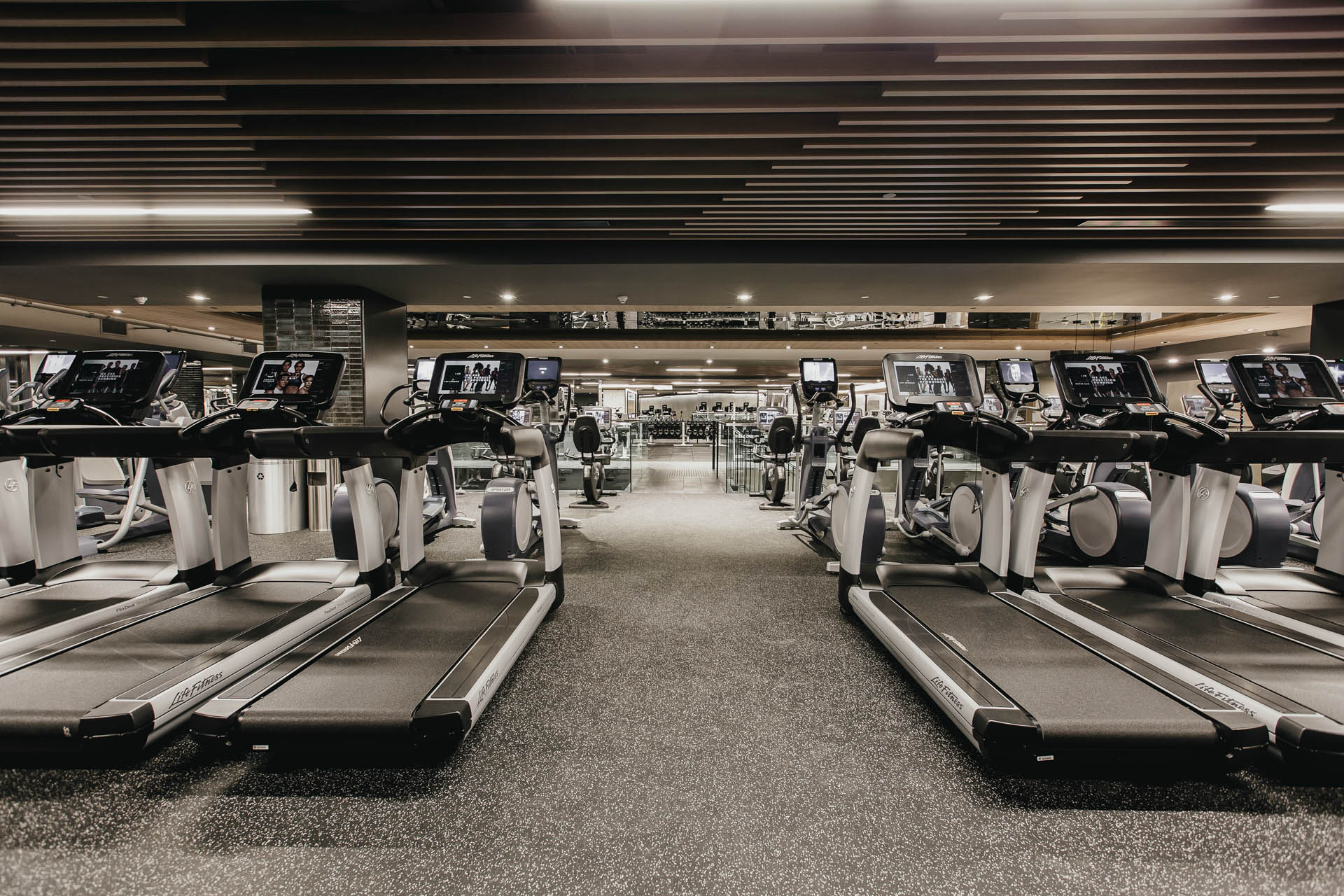 Equinox_Vancouver_Interior-23.jpg