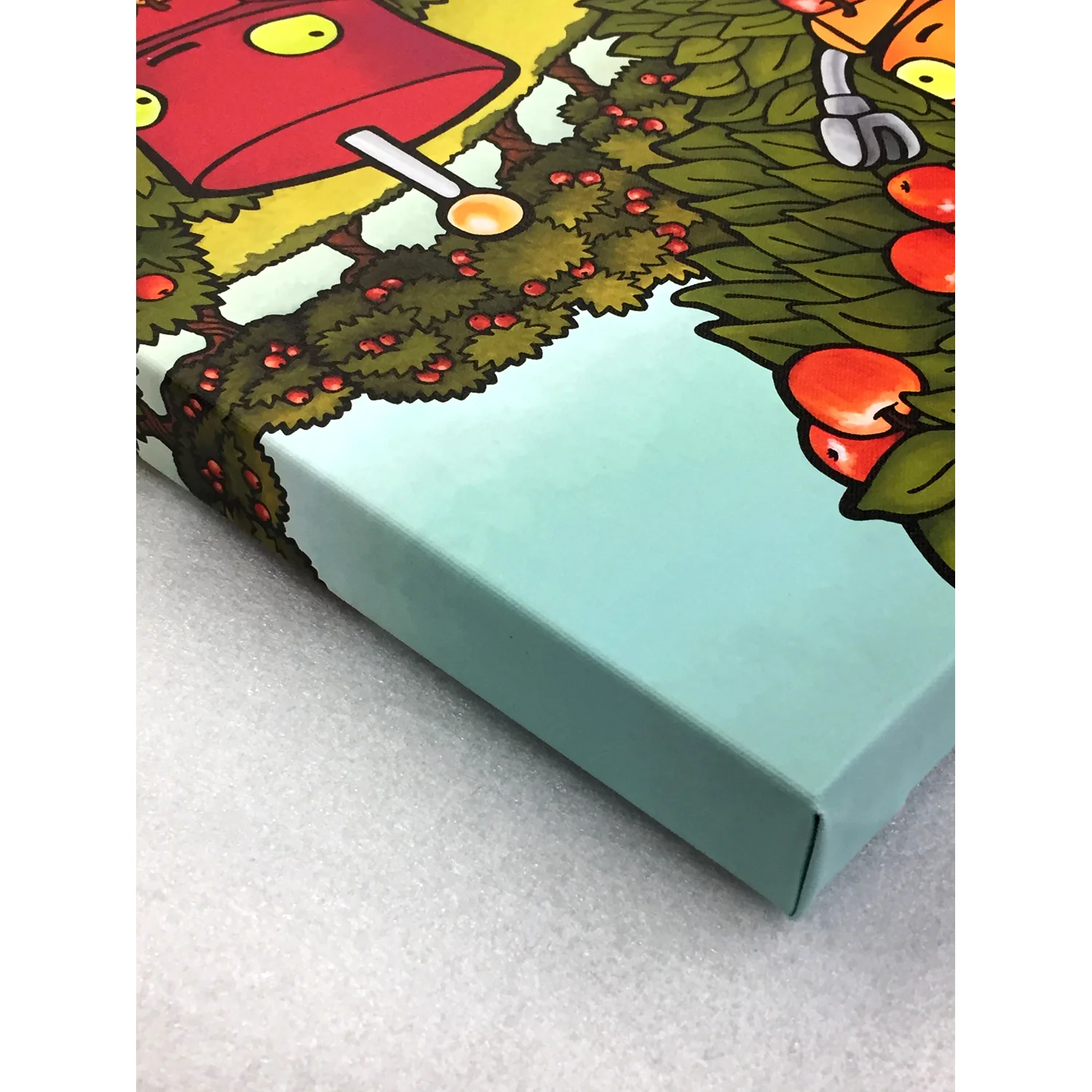 Detail of Robot print gallery wrap edges on 1.5 inch deep stretc