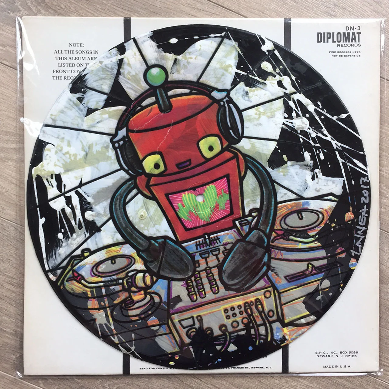 ITR-V01-DJ122-d01.jpg