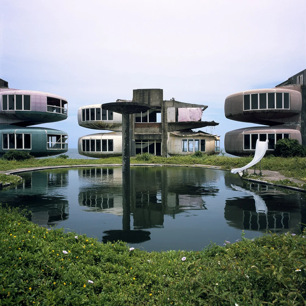 MAGDA BIERNAT, Inhabited #1, 2008