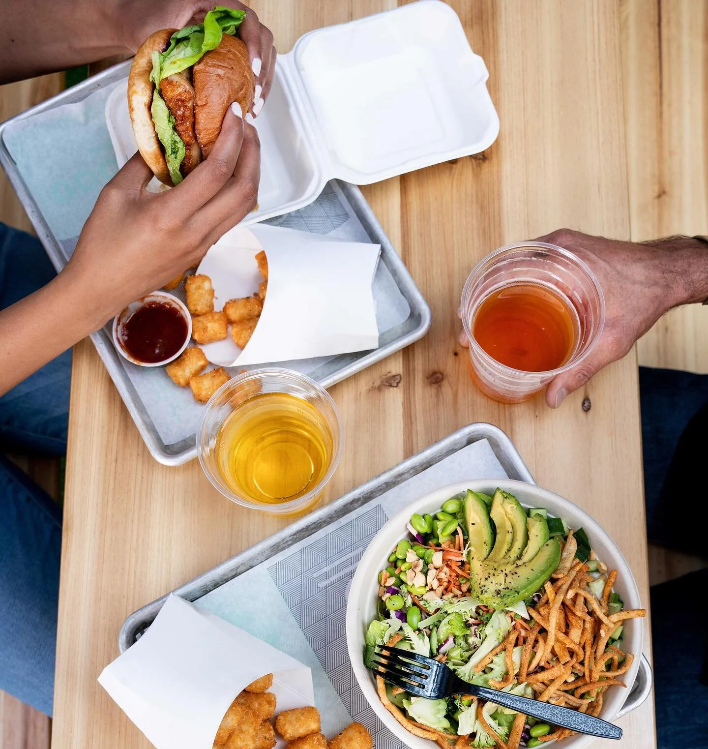 Just right 😎

#eatbirdcall #colorado #coloradosprings #denver #denverfood #coloradofood #allnatural #allthetime #allnaturalchicken #salads #beerontap #beergarden