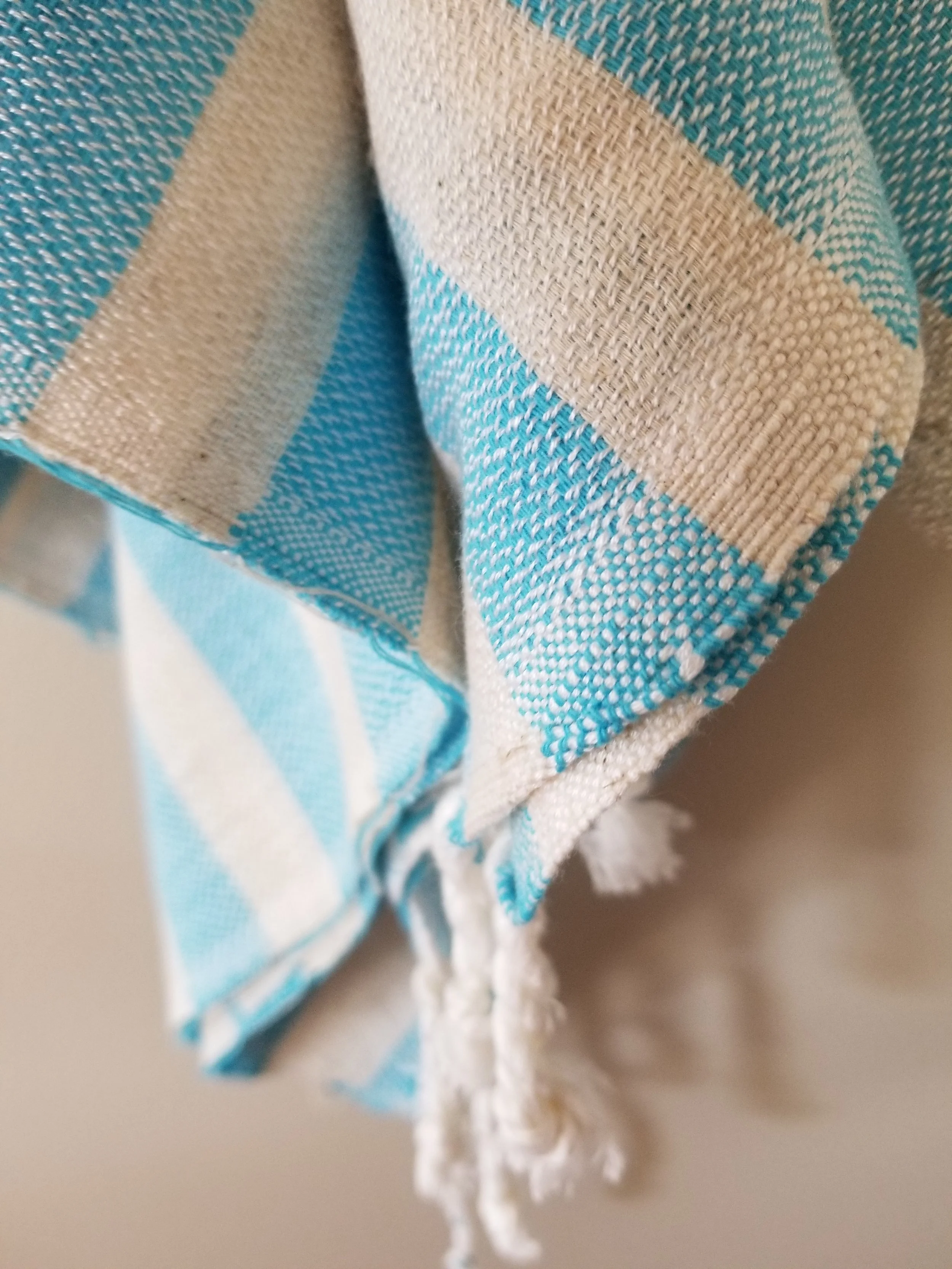 blue-stripe-linen-turkish-towel
