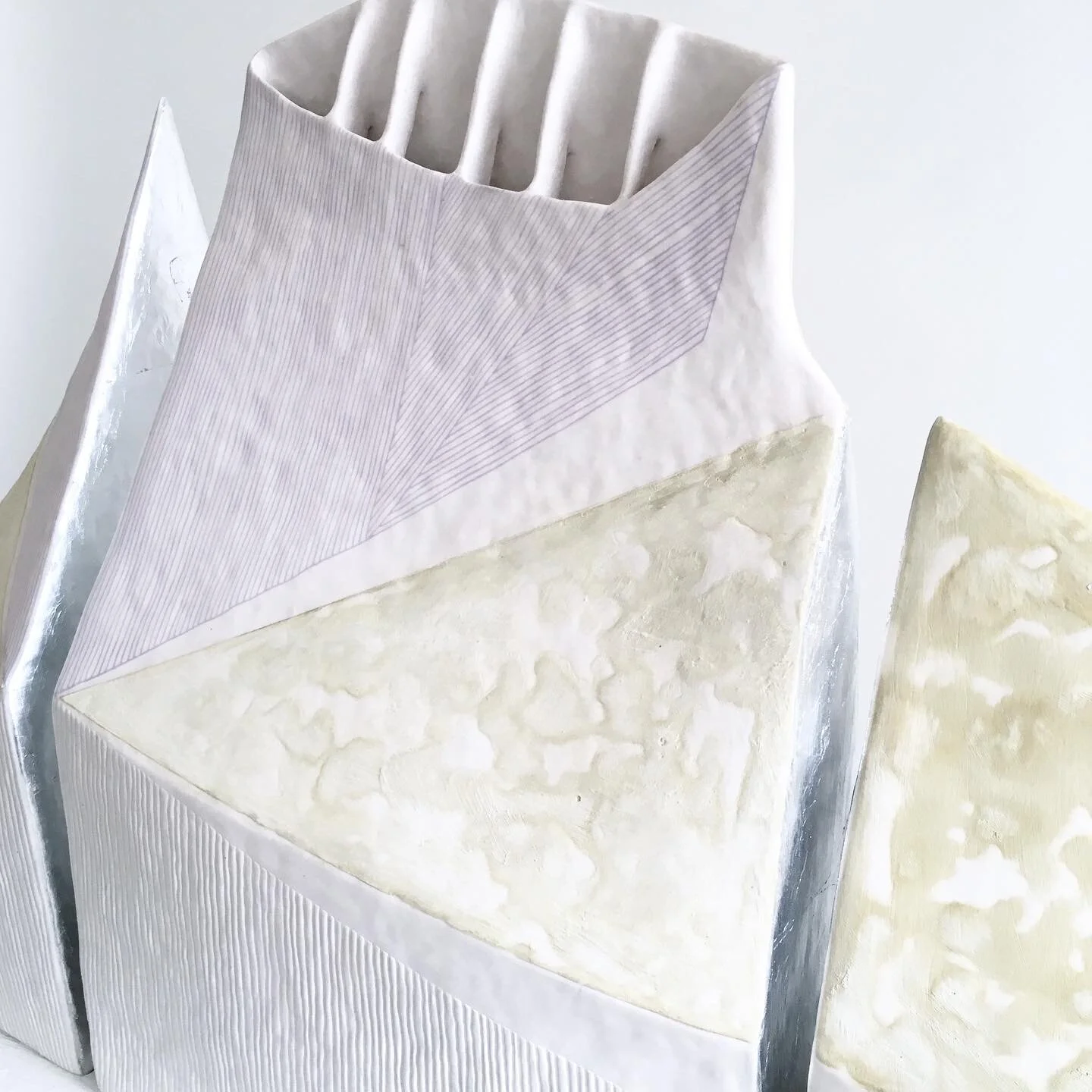 B389035D-6591-4D5E-A26C-7B36B9740726