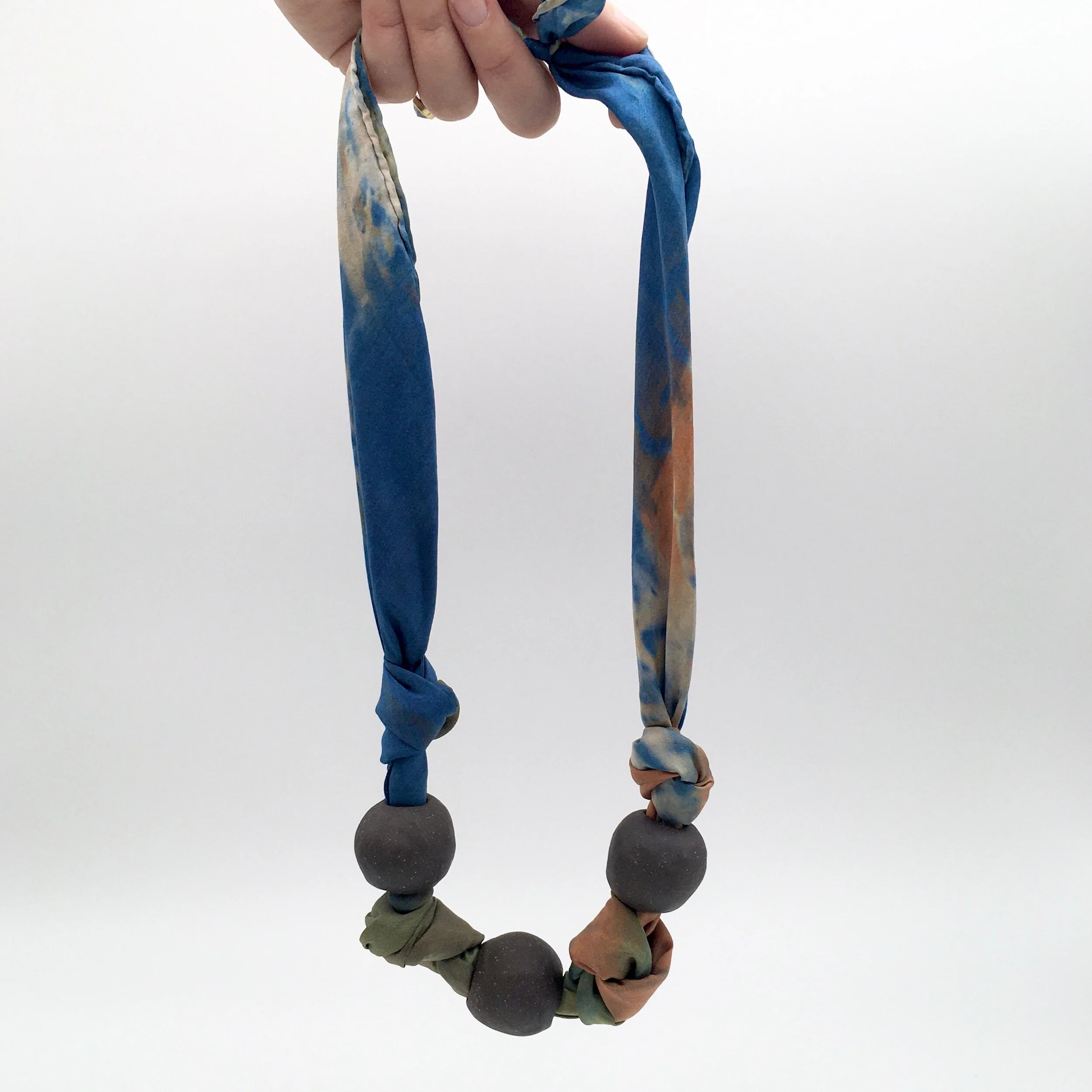 6673E1A3-8D29-4E7E-81A5-7076EDBF3CC2