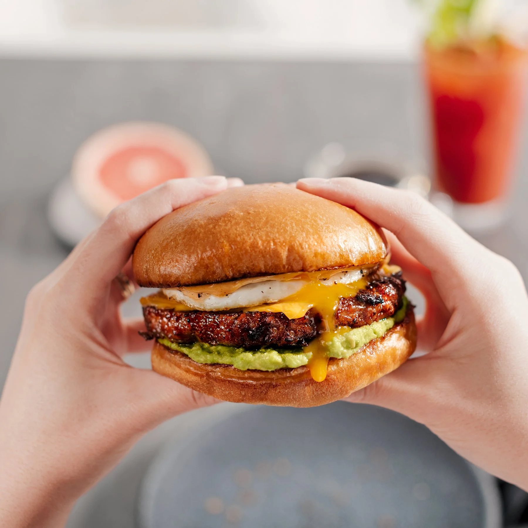 CRAVEHOUSE-Brunch-Burger-05.jpg