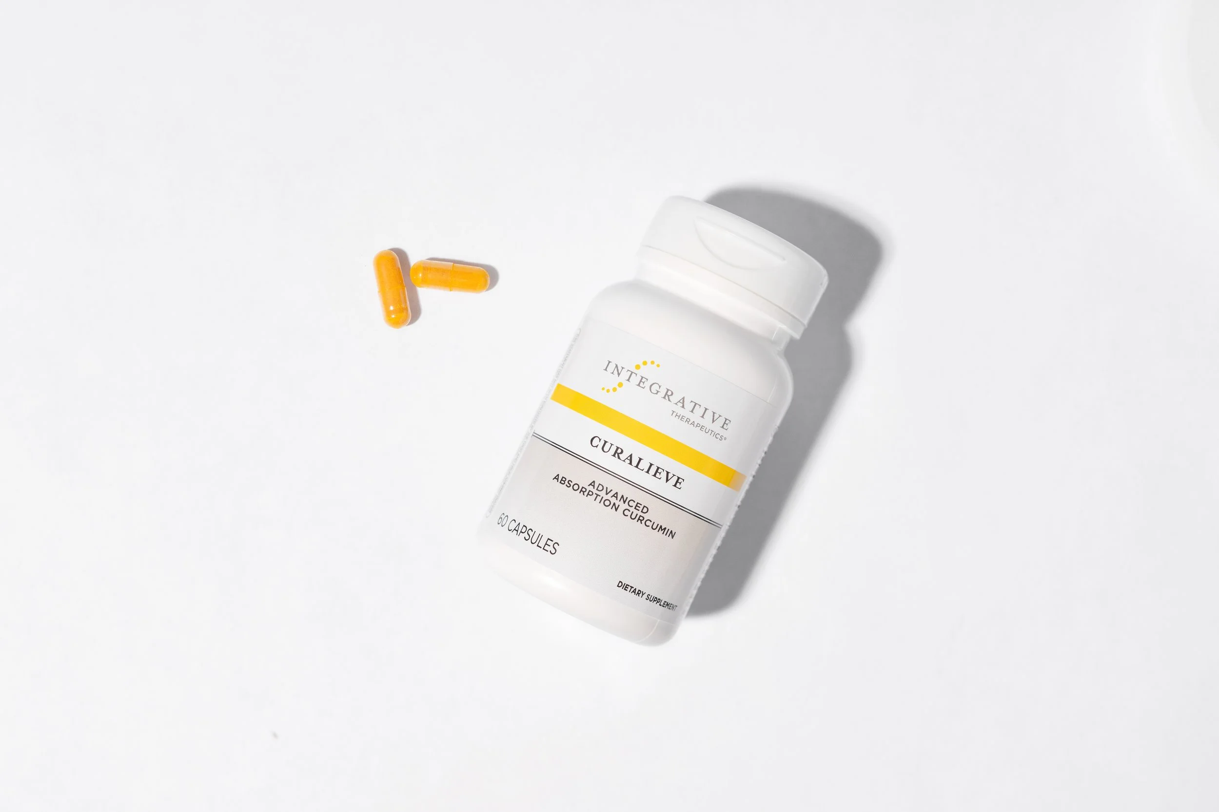 INT-Curalieve_Pill-Form+Bottle-01.jpg