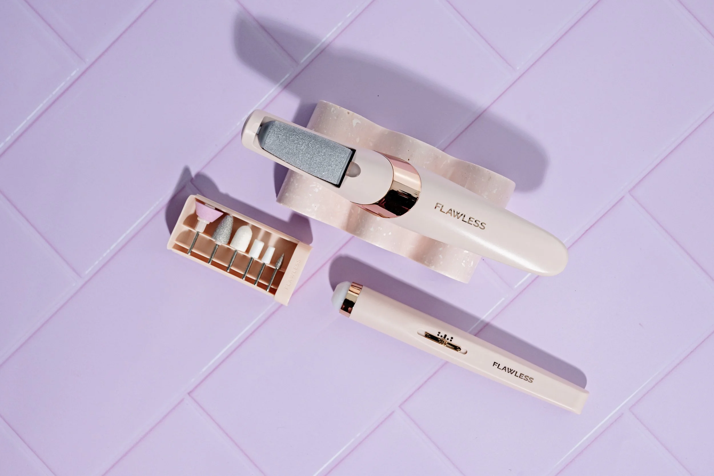 brookeekelund-FLAWLESS_Mani and Pedi-01.jpg