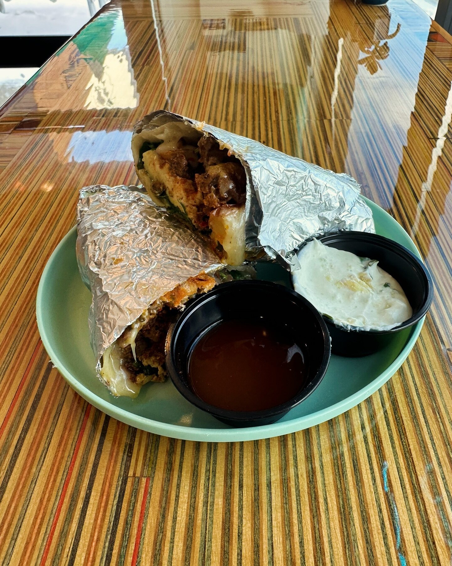 Coming in hot with the burritos DAILY! That&rsquo;s right, you made them so successful on weekends we decided to do it everyday! 

#Honeybee chorizo, roasted potatoes, spinach, cheddar and cilantro scrambled eggs wrapped up in a flour tortilla!

Also