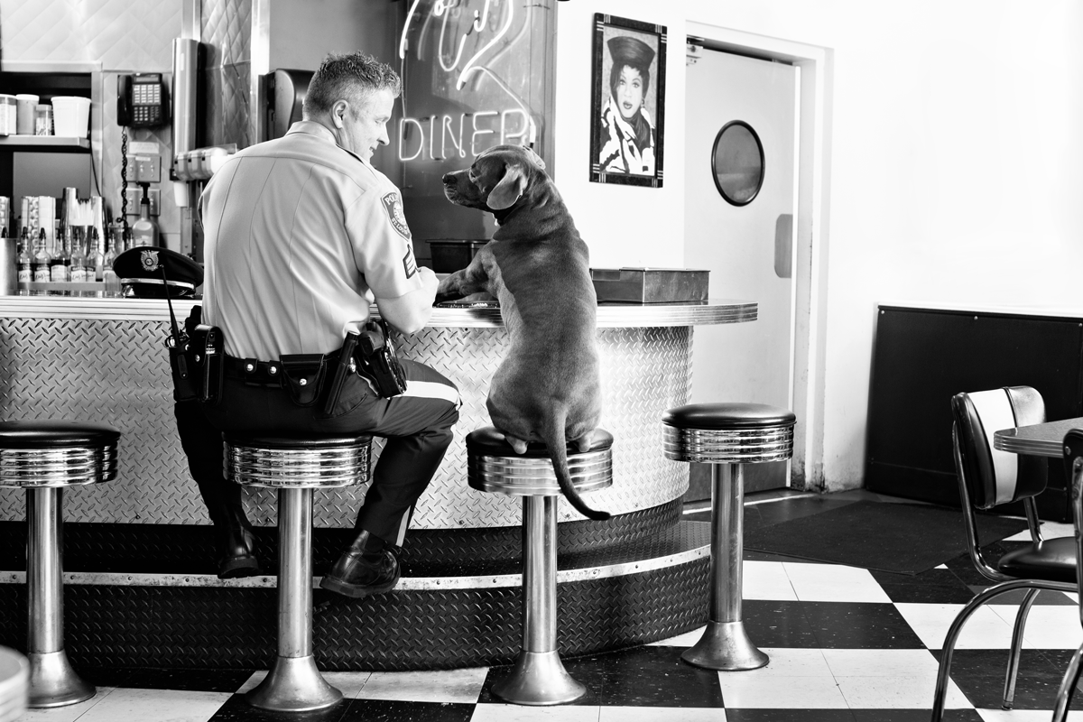 1V5A3396cbw2 (1).png