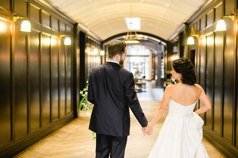 lisastonerevents.com | Oxford Exchange Weddings | Tampa Florida Wedding Planner and Designer | Lisa Stoner Events | Vanessa Velez Photography
